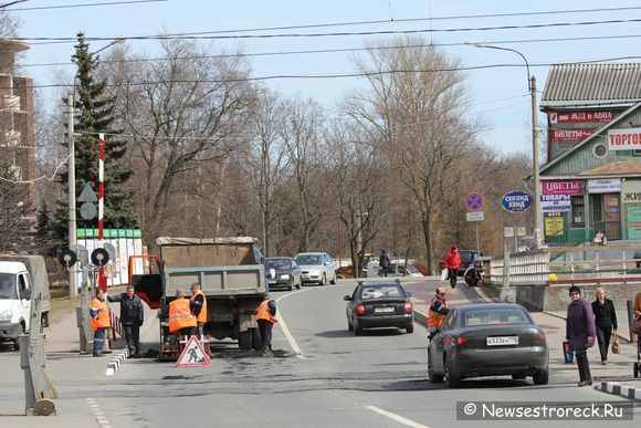 Ремонт железнодорожного переезда в Сестрорецке