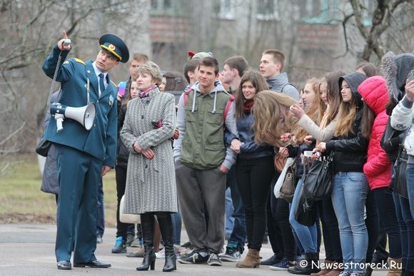 В школе № 324 прошли пожарные учения