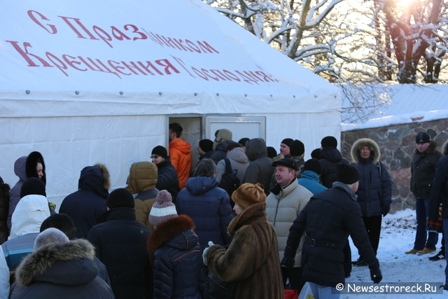 Православные отметили Крещение в Сестрорецке