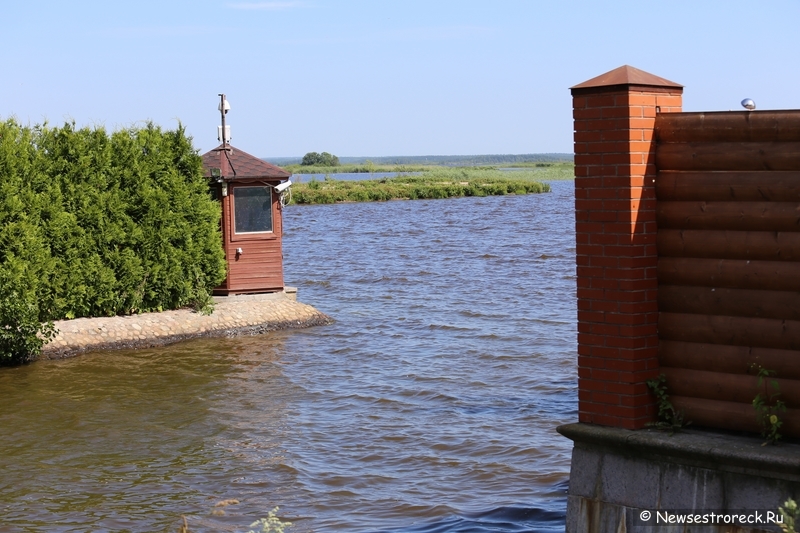 Экологическая прогулка-инспекция по берегозахватам озера Сестрорецкий Разлив