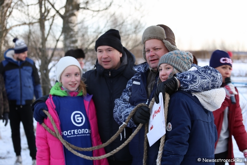 В Сестрорецке состоялся турнир по волейболу на снегу «Snow Volley Christmas-2015»