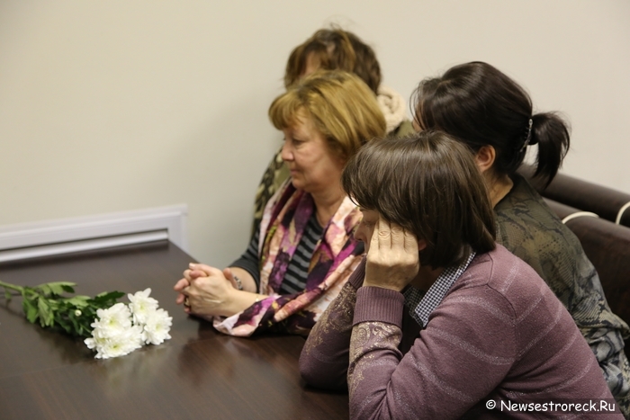 Телекомпания REN-TV снимала сюжет о погибших сестроречанах