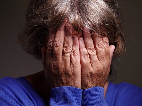 85-летняя жительница Сестрорецка отдала мошеннику 340 тысяч рублей 85-летняя жительница Сестрорецка отдала мошеннику 340 тысяч рублей
