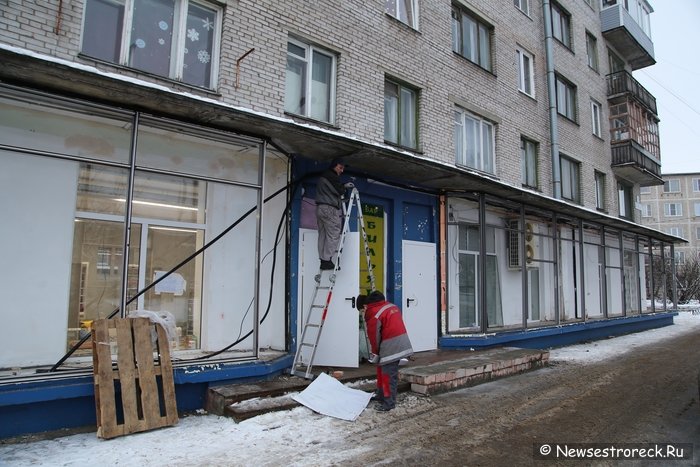 На ул.Борисова, д.4 готовится к открытию магазин «Магнит»